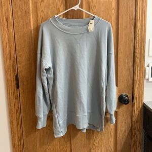 NWT Aerie crewneck!!